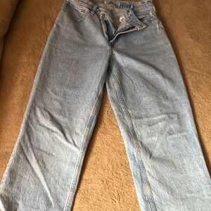 Abercrombie & Fitch Jeans 8 Regular The 90’s Straight Ultra High Rise Light Blue